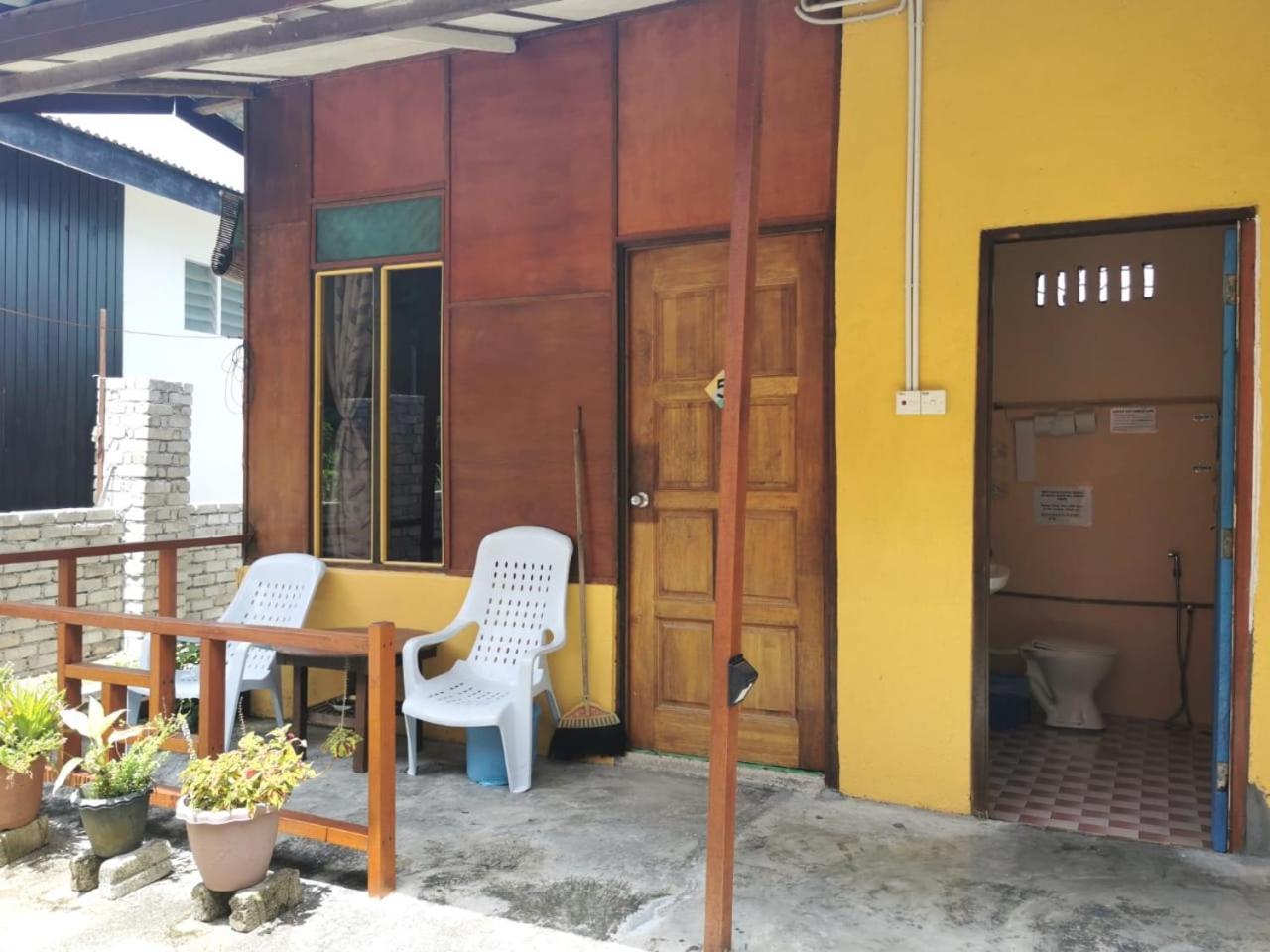 Cheers Garden Chalet Kampong Ayer Batang Exterior photo